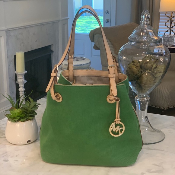 Michael Kors Handbags - MICHAEL KORS JET SET CANVAS TOTE WITH LEATHER TRIM
